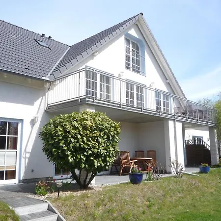 Apartment Ferienhaus Am Yachthafen, Strandgut Rostock