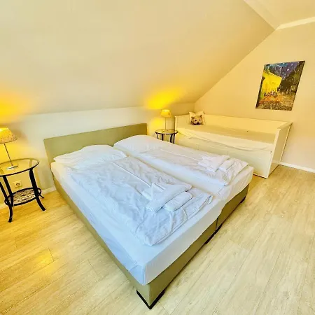 Ferienhaus Am Yachthafen, Strandgut Rostock